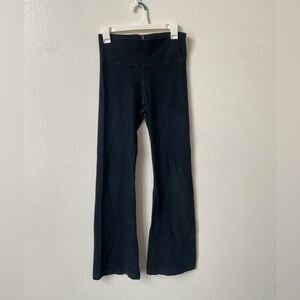 fold over, yoga pants